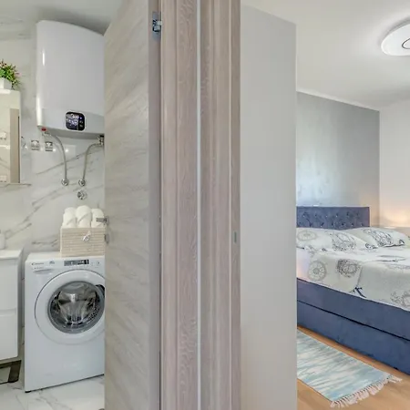 Searenity Apartment