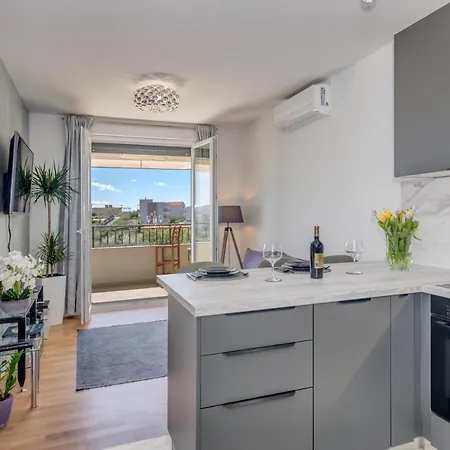 Searenity Apartman Split