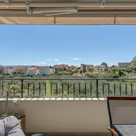 Apartment Searenity